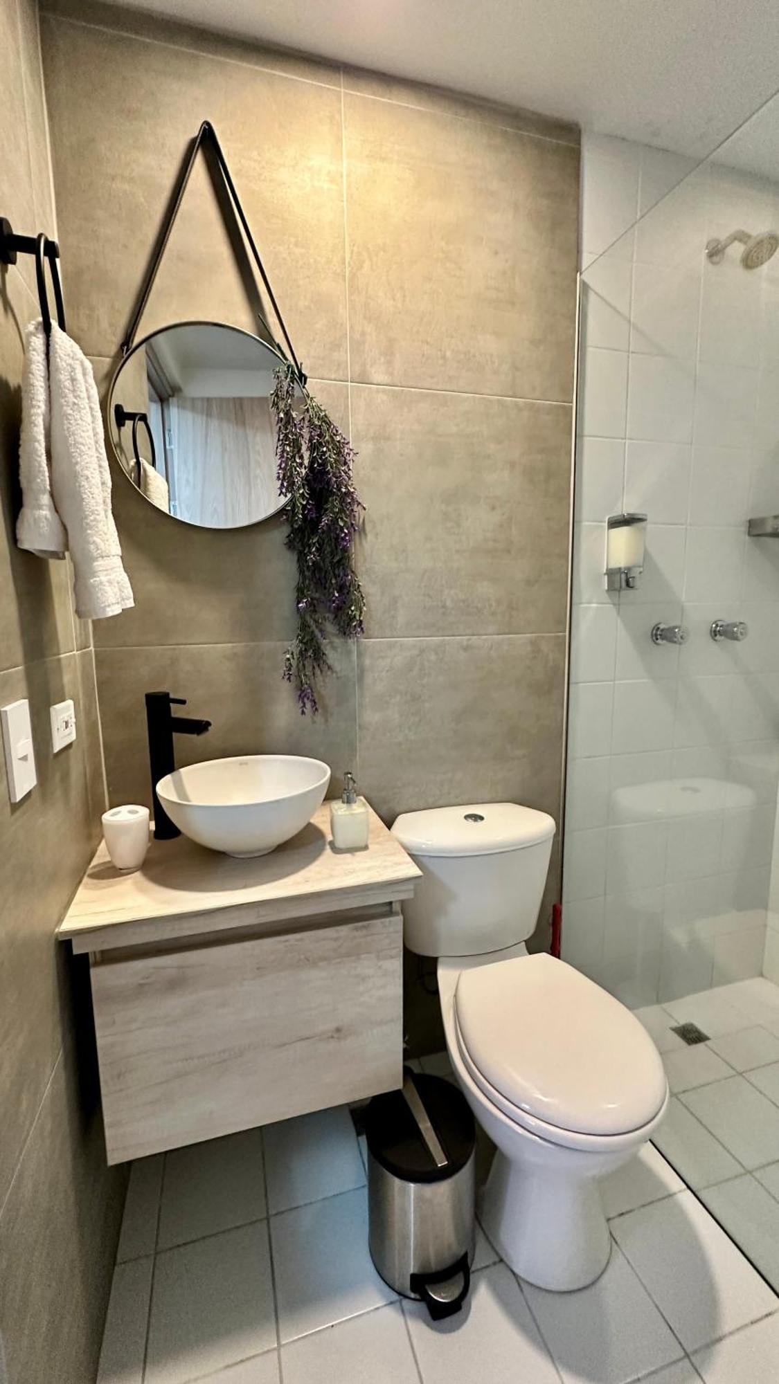 Prime Laureles Location With Air Conditioning Медельин Экстерьер фото